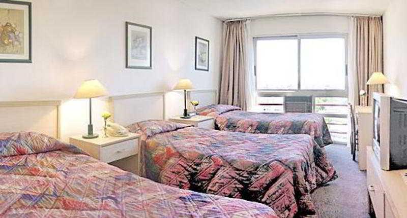 Hotel Tres Cruces Montevideo Esterno foto
