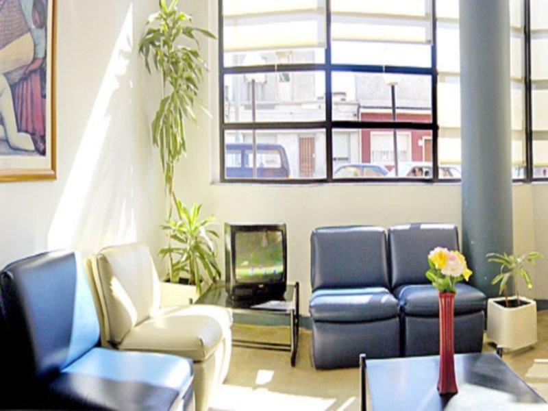 Hotel Tres Cruces Montevideo Esterno foto