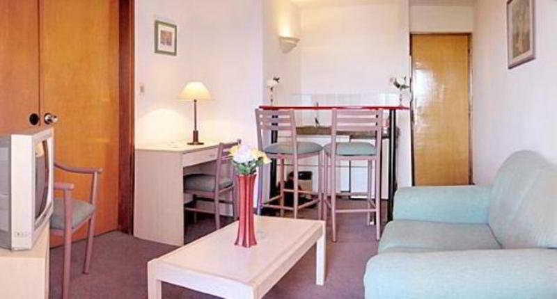 Hotel Tres Cruces Montevideo Esterno foto
